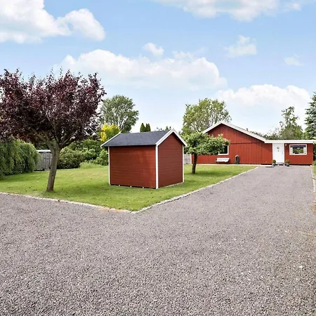 Summer House In A Fun Area * Kisserup