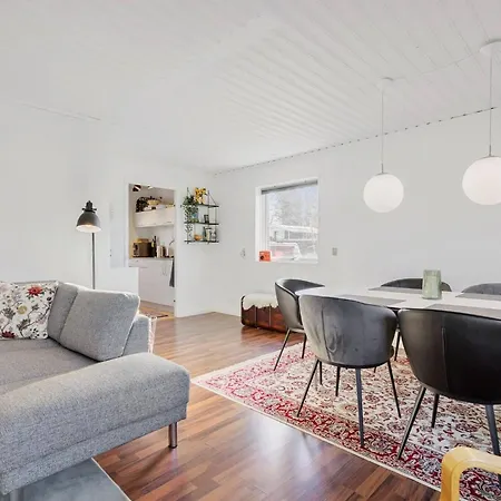 Casa vacanze Summer House In A Fun Area