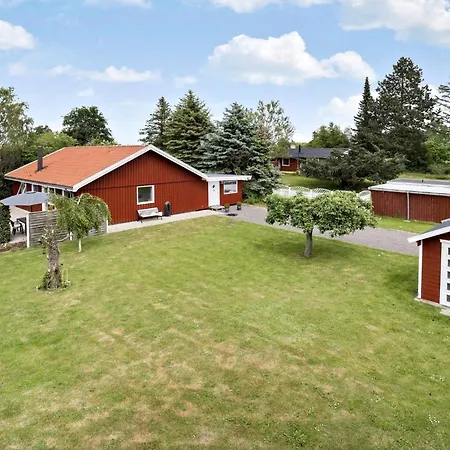 Summer House In A Fun Area Casa vacanze *